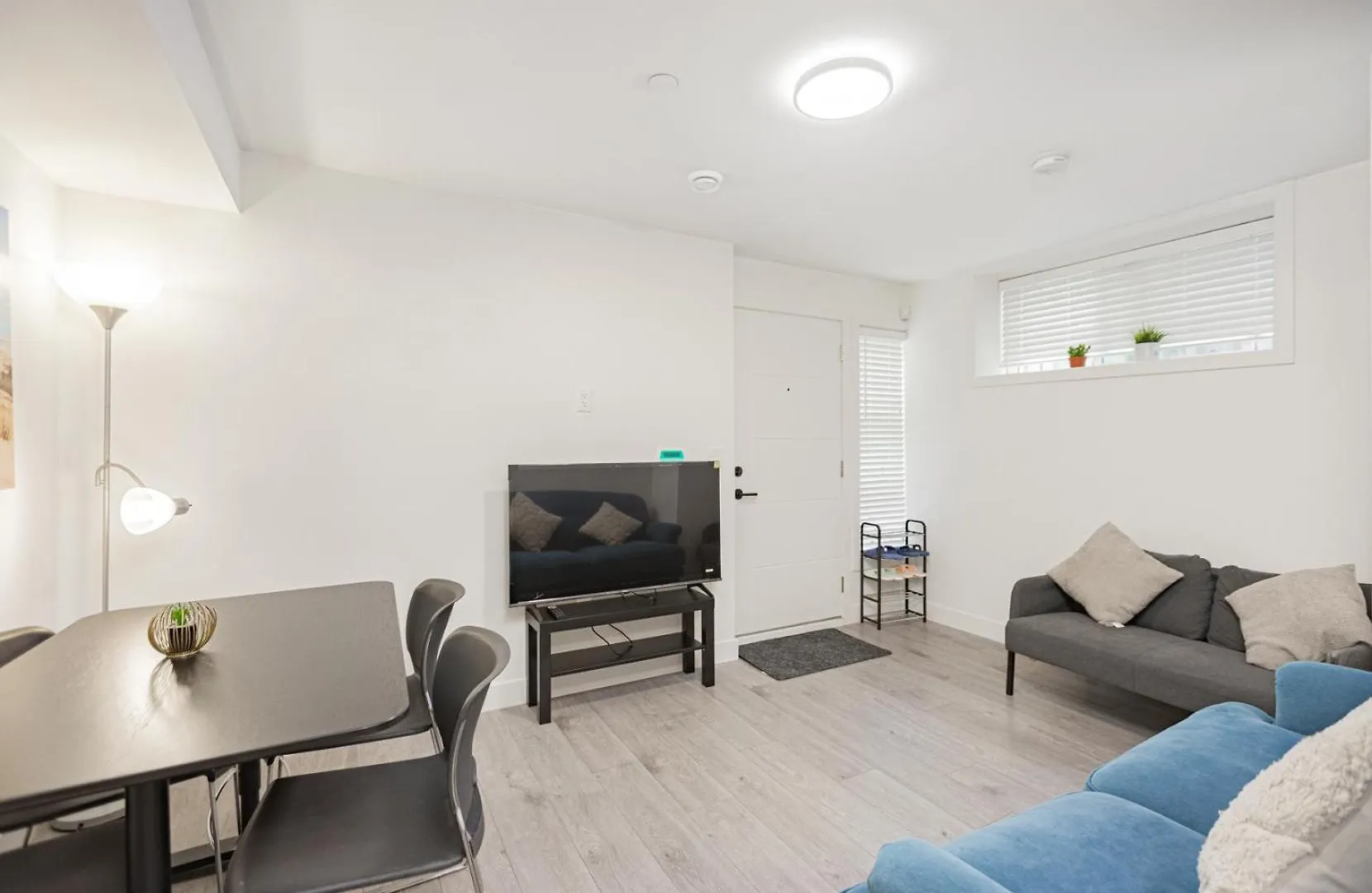 Dumfries Guest Room In Vancouver Canadá